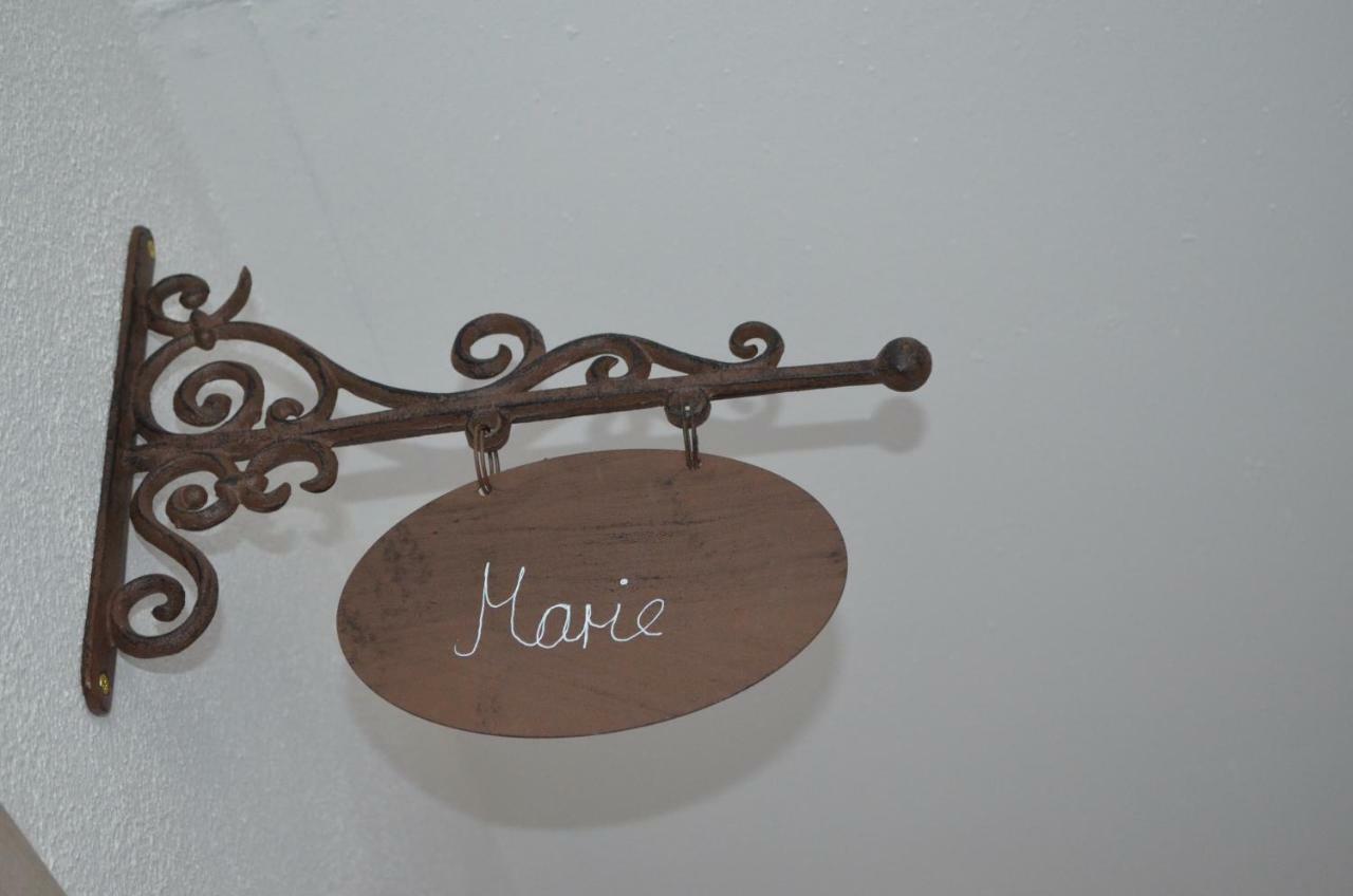 Beim Hooch "Marie" Apartment Brucktal ภายนอก รูปภาพ